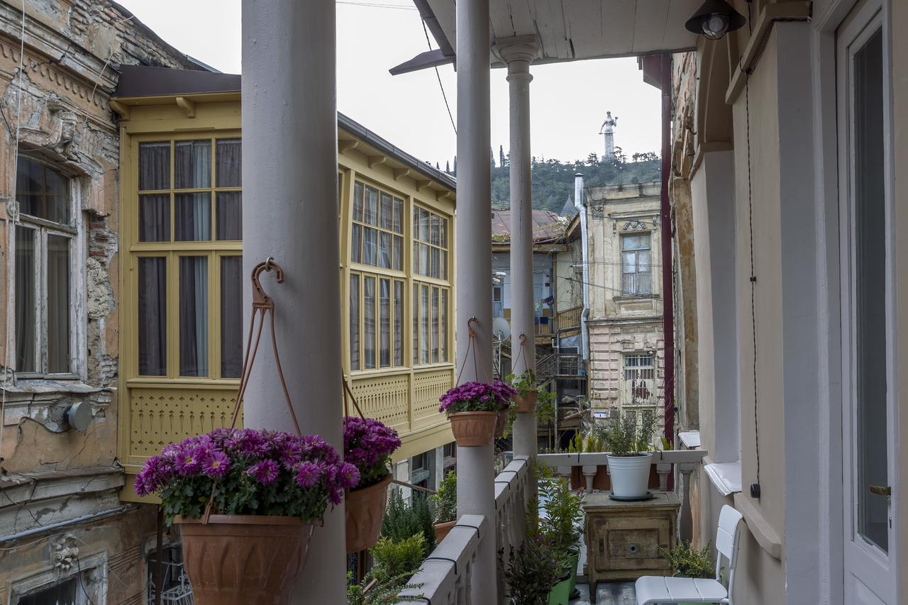 Old Gold Apartment Tbilisi Exterior photo